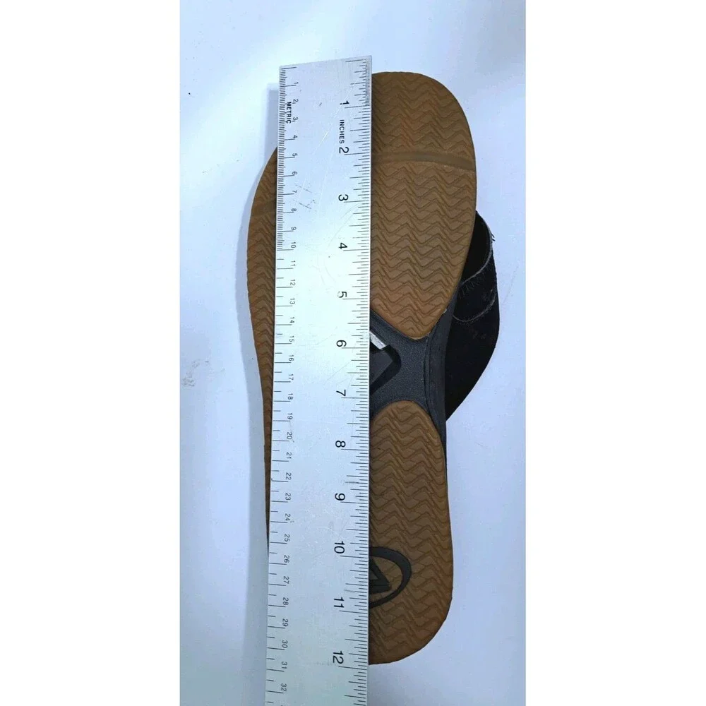 Reef Fanning Flip Flops Men's 11-12 Leather Sandals Black Bottle Opener Beach